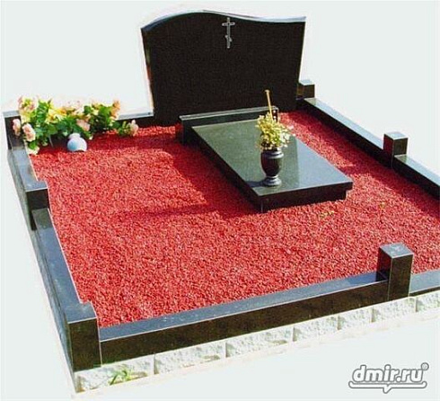 Ограды и цоколи из гранита